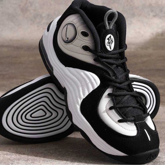 Air Penny Hardaway’s sz 8 white & black  Nwb main image 4